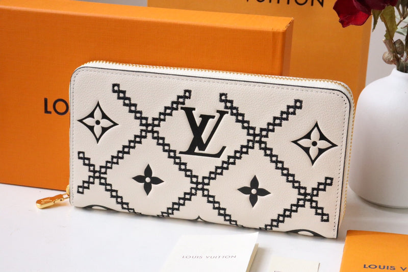 COZY BAGS - LOV Wallets - 647