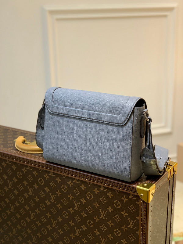COZY - LV Bags - 1750