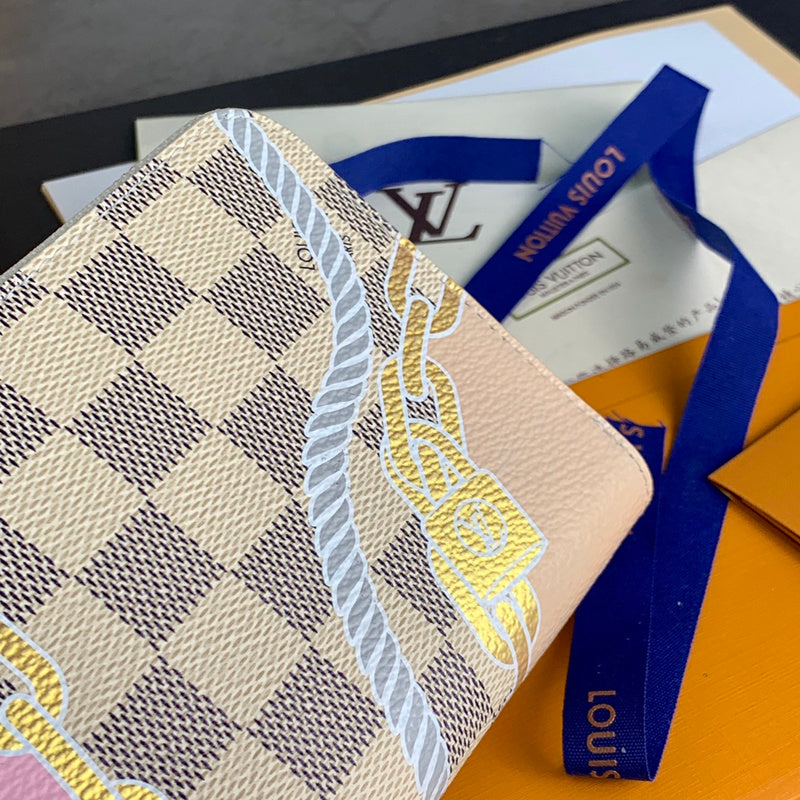 COZY - LOV Wallets - 223