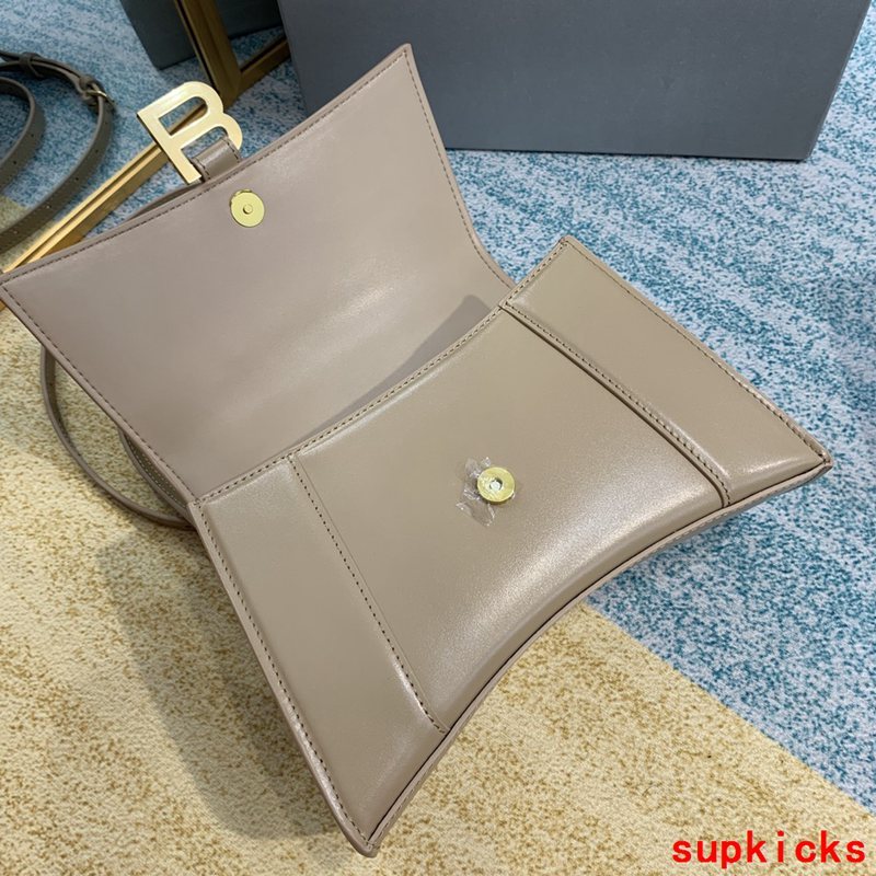 COZY BAGS - BG Hourglass Bags - 158