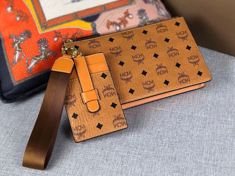 COZY - MQM Wallets - 006