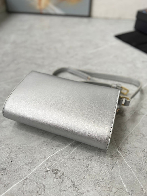 COZY - DAG Bags - 160