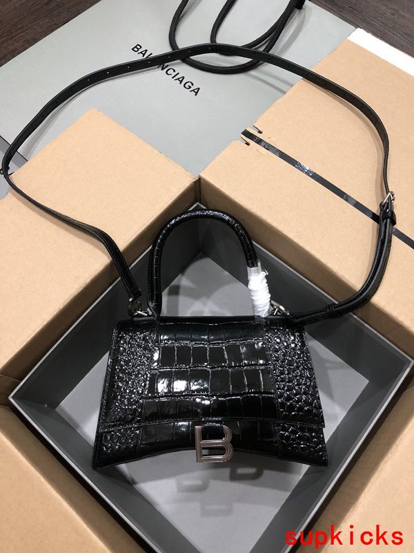 COZY BAGS - BG Hourglass Bags - 008
