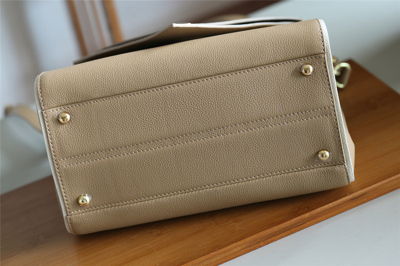 COZY - LOV Lady Bags - 1800