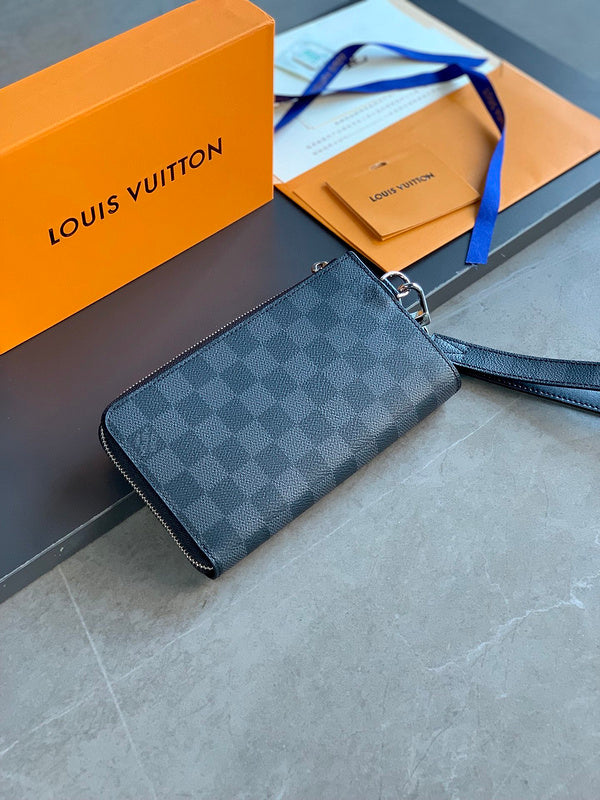 COZY - LOV Wallets - 489