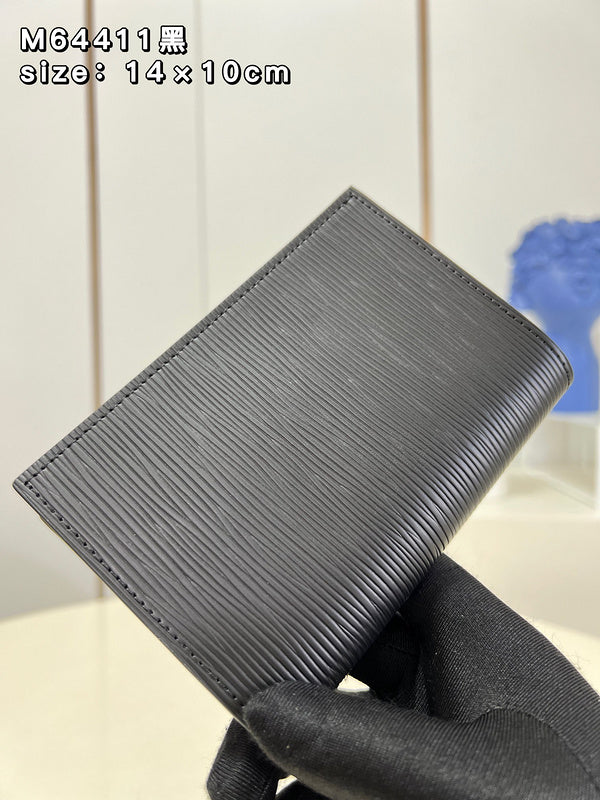 COZY - LOV Wallets - 396