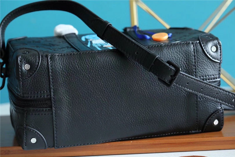 JB - LOV Travel Bags - 213