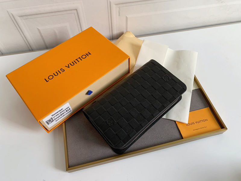 COZY BAGS - LOV Wallets - 676