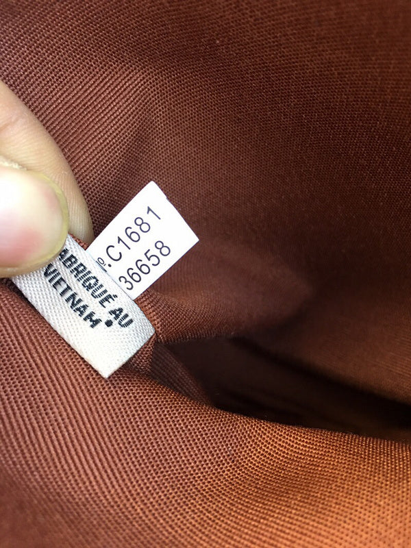 COZY - CAH Bags - 480