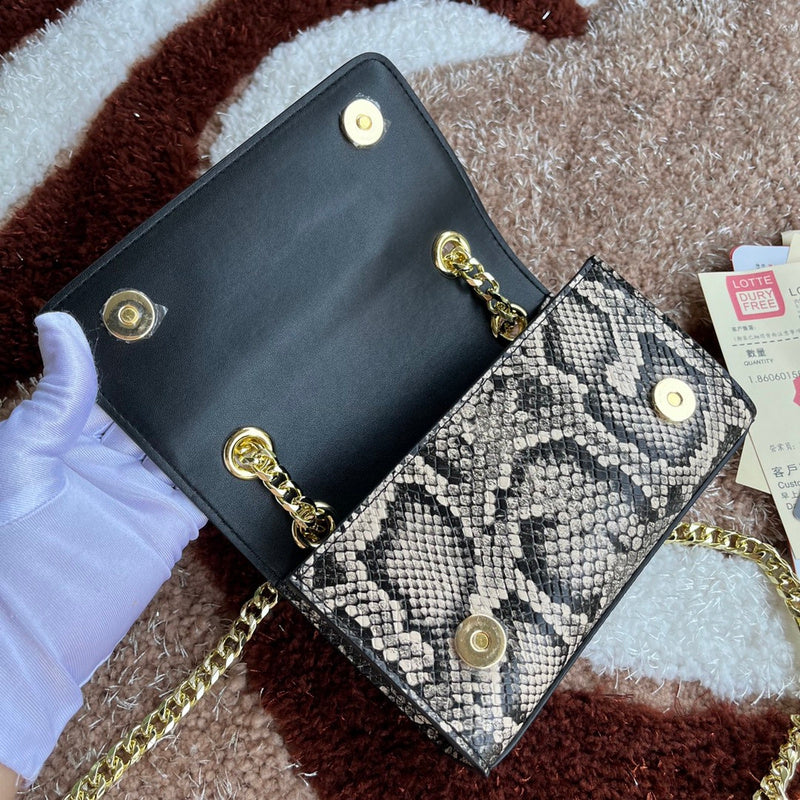 COZY - DAG Bags - 156