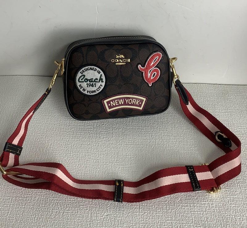 COZY - CAH Bags - 495