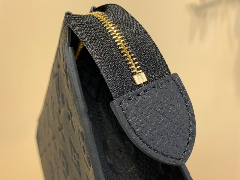 COZY - LOV Wallets - 322