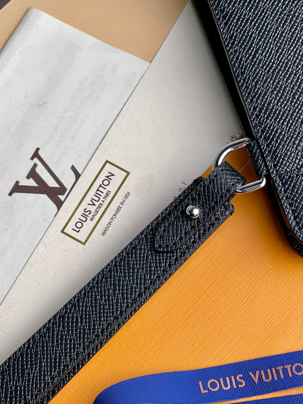 COZY - LOV Wallets - 392