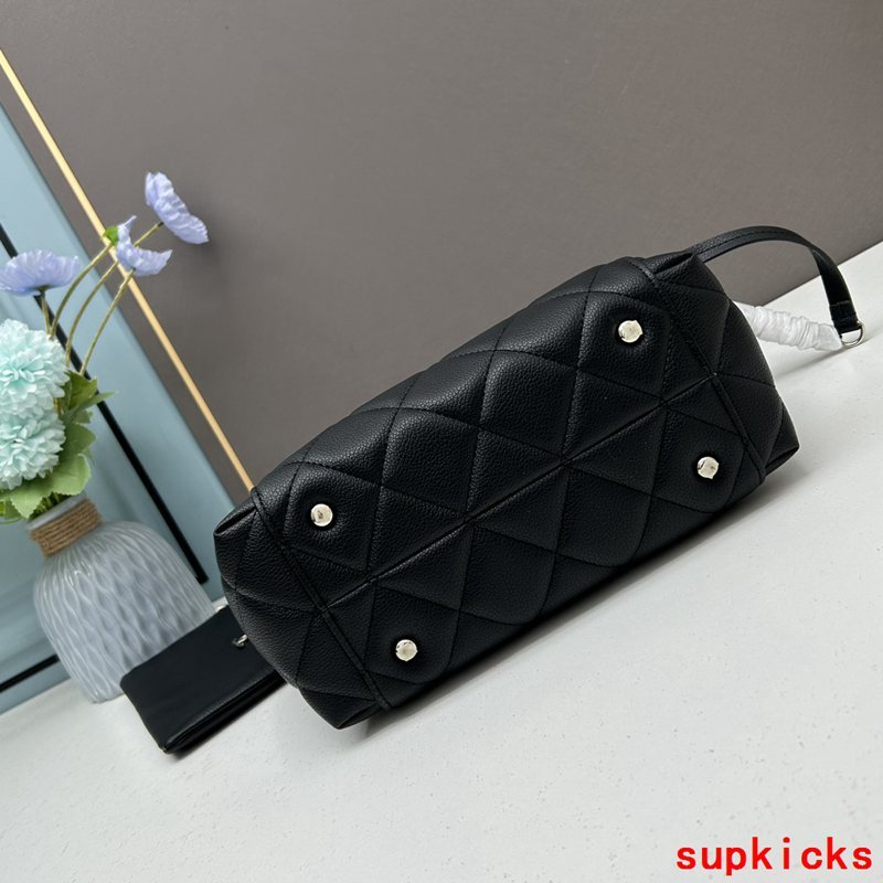 COZY BAGS - Mix Wallets - 588