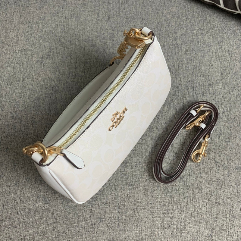 COZY - CAH Bags - 581
