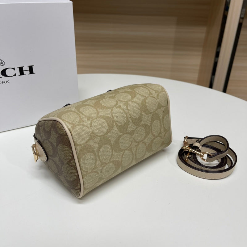 COZY - CAH Bags - 361