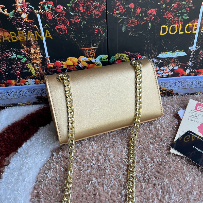 COZY - DAG Bags - 180