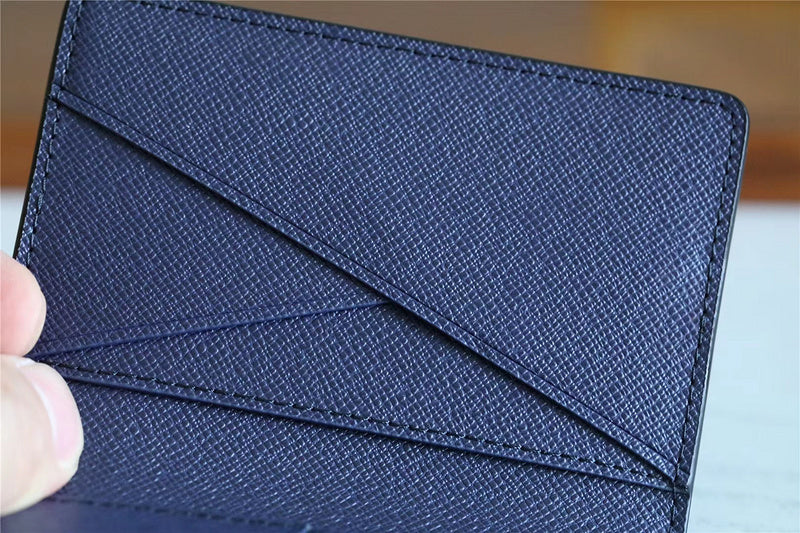 COZY BAGS - LOV Card Case - 126