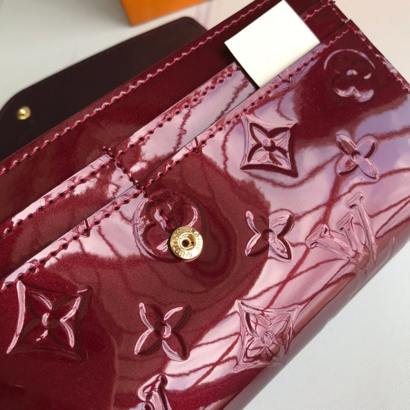 COZY BAGS - LOV Wallets - 700