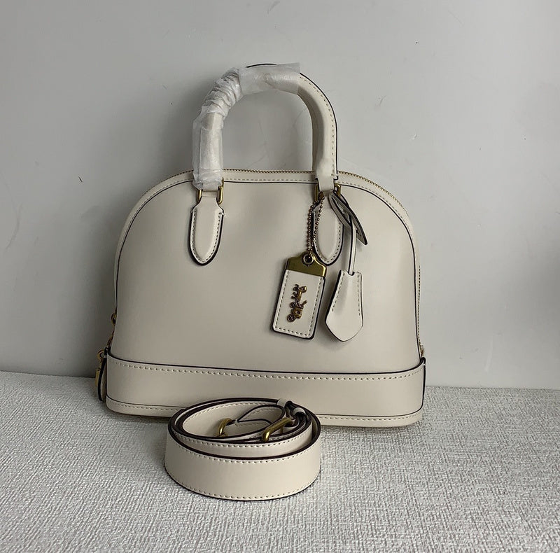 COZY - CAH Bags - 523