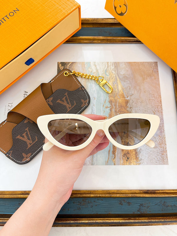 COZY BAGS - LOV Sunglasses - 045