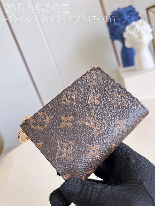 COZY - LOV Wallets - 044