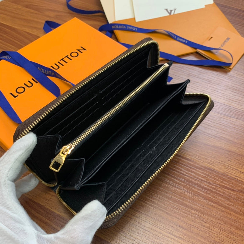 COZY BAGS - LOV Wallets - 555