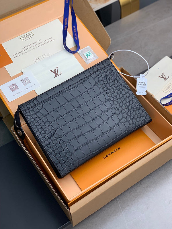 COZY - LOV Wallets - 448