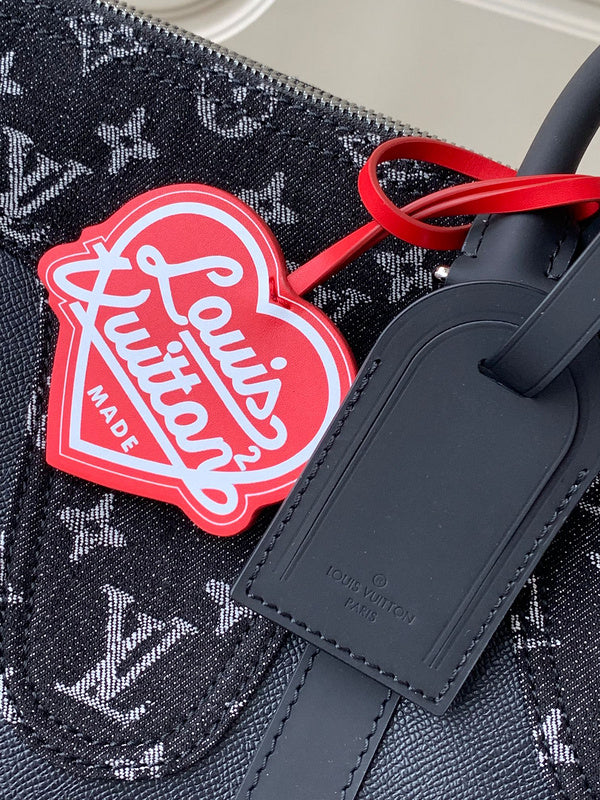 JB - LOV Travel Bags - 180