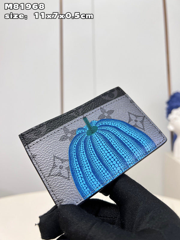 COZY - LOV Wallets - 181