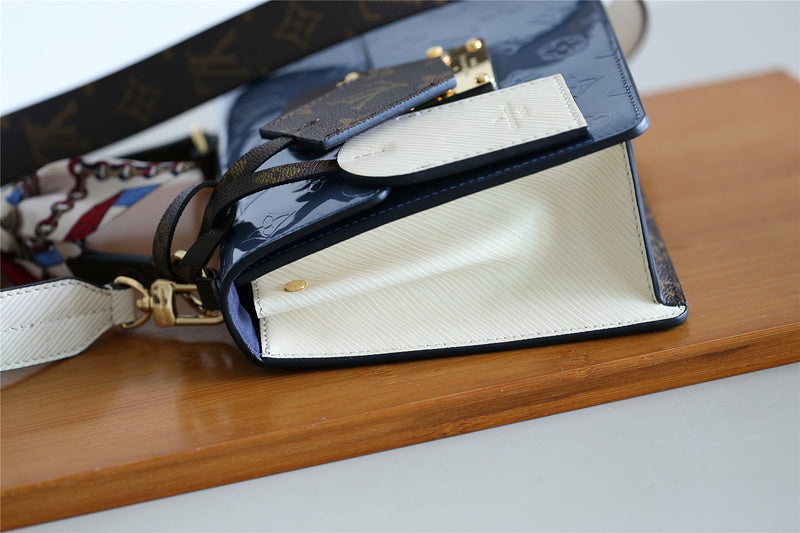 COZY - LOV Lady Bags - 1809