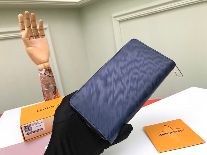 COZY - LOV Wallets - 406