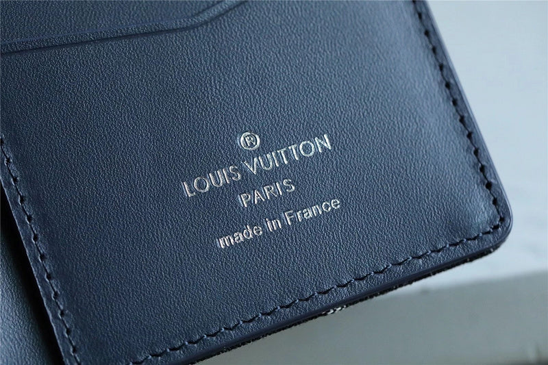 COZY BAGS - LOV Card Case - 107