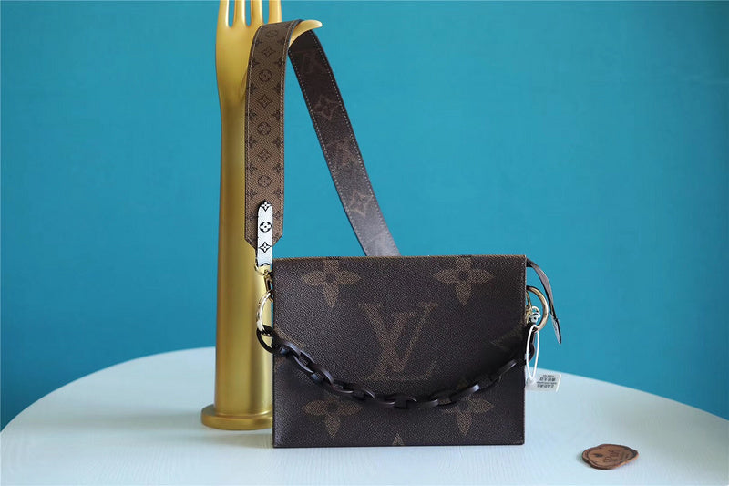 COZY - LOV Lady Bags - 1974