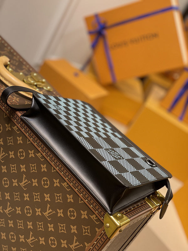COZY - LV Bags - 3890