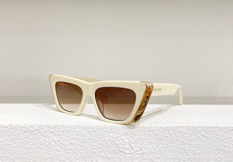 COZY - LOV Sunglasses - 104