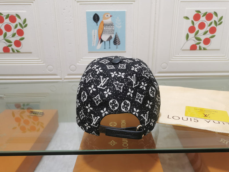 COZY BAGS - LOV Hats & Caps - 009