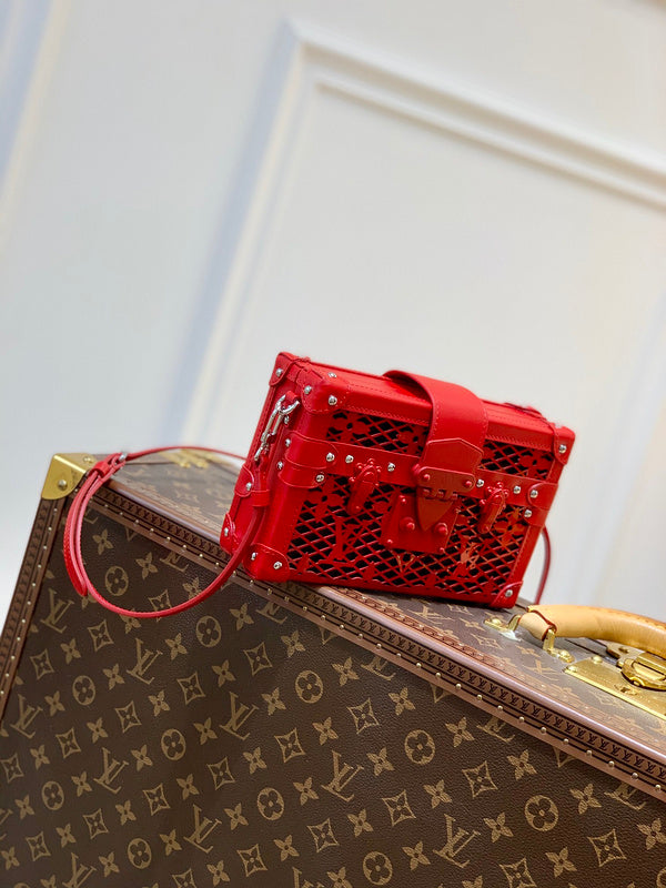 COZY BAGS - LOV Bags - 2012