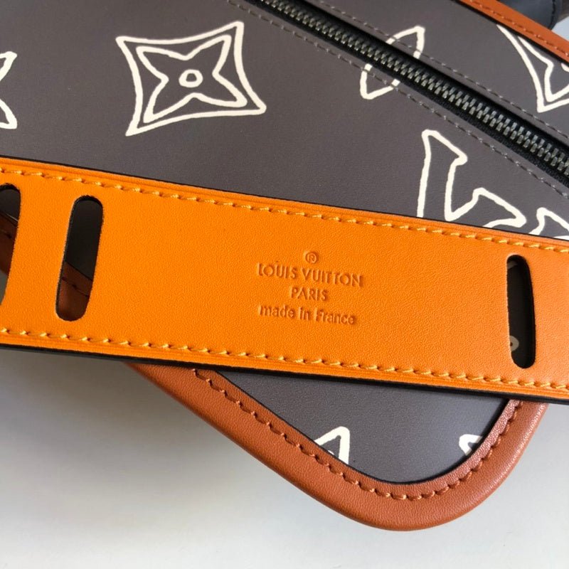 JB - LOV Travel Bags - 095