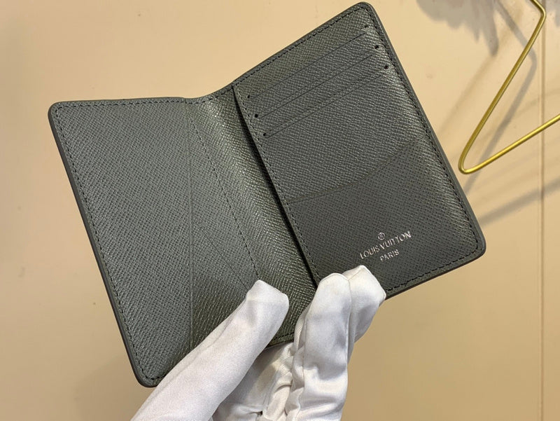 COZY - LOV Wallets - 315