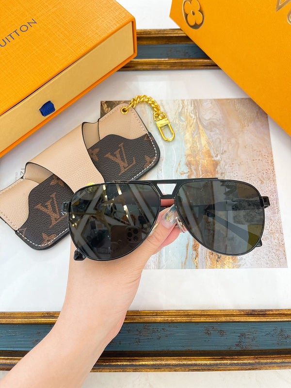 COZY BAGS - LOV Sunglasses - 068