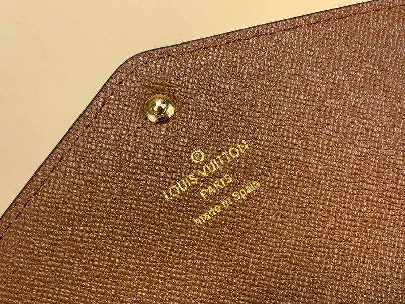 COZY - LOV Wallets - 163