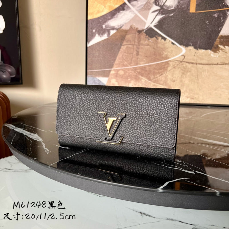 COZY - LOV Wallets - 109