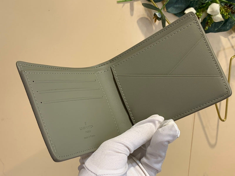 COZY - LOV Wallets - 171