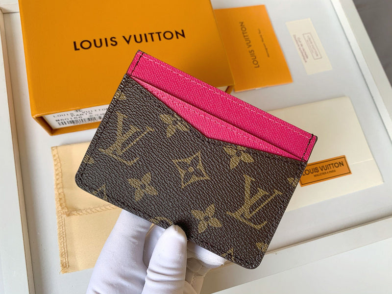 COZY BAGS - LOV Wallets - 680