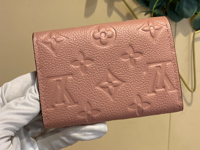 COZY - LOV Wallets - 188