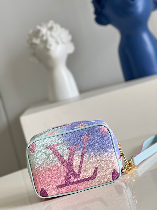 COZY - LV Bags - 1980