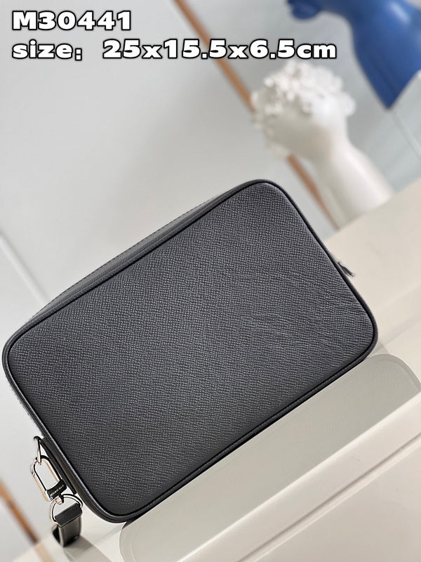 COZY BAGS - LOV Wallets - 400