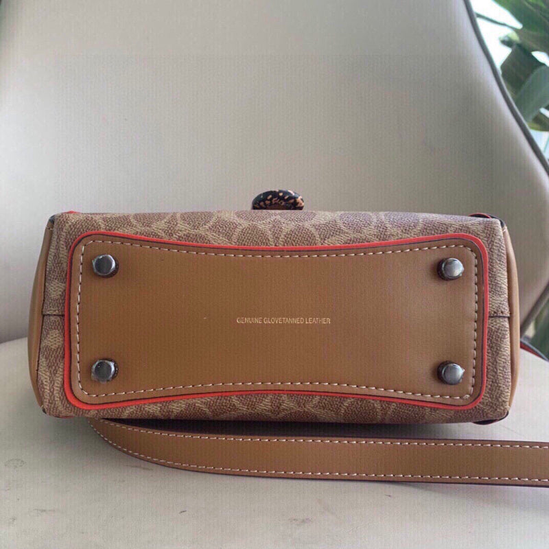 COZY - CAH Bags - 552