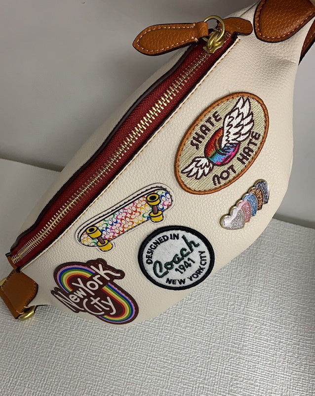 COZY - CAH Bags - 457